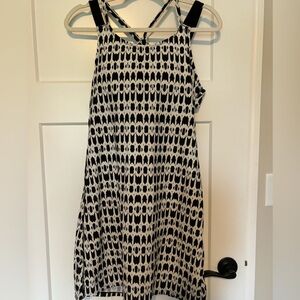 Athleta Venice Swim Dress Womens Size‎ 36 B/C Racerback Built in Bra White Black